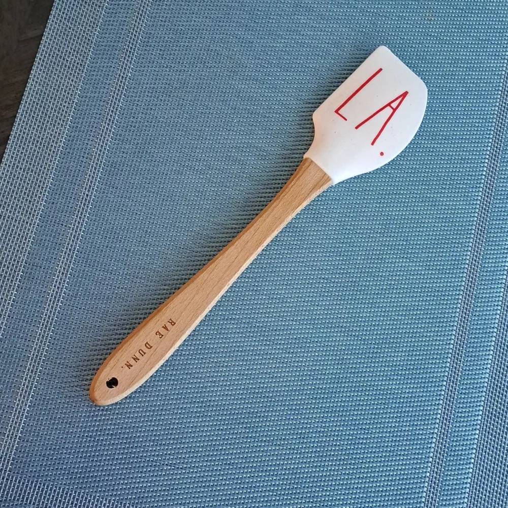 RAE DUNN CHRISTMAS SPATULAS